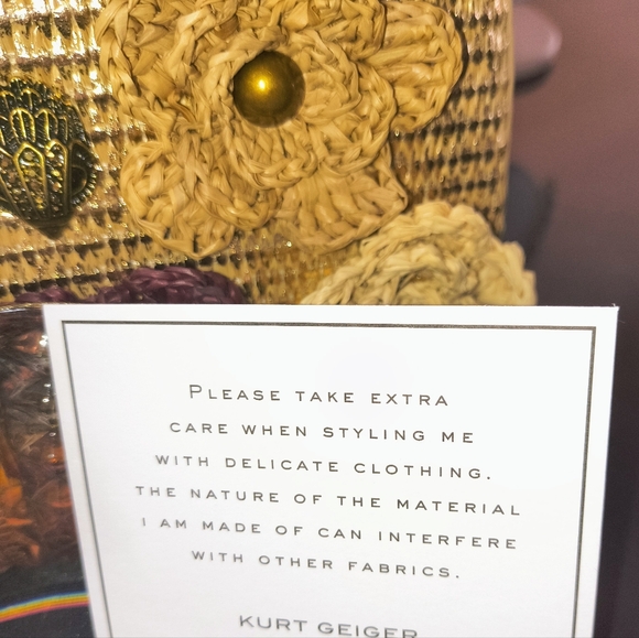 Kurt Geiger London Mini Flower Bond Shoulder Bag - Picture 10 of 11